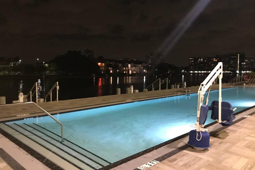 Hollywood Beach Luxury Condo-Hbh Екстериор снимка